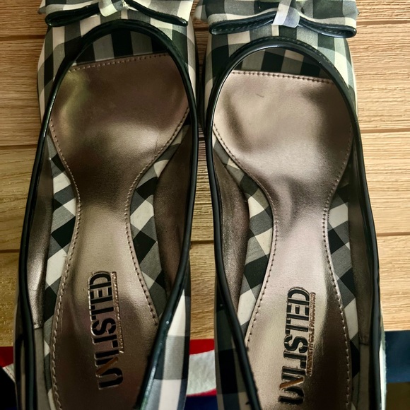 Never worn Unlisted black and white checkered heels - Picture 3 of 5